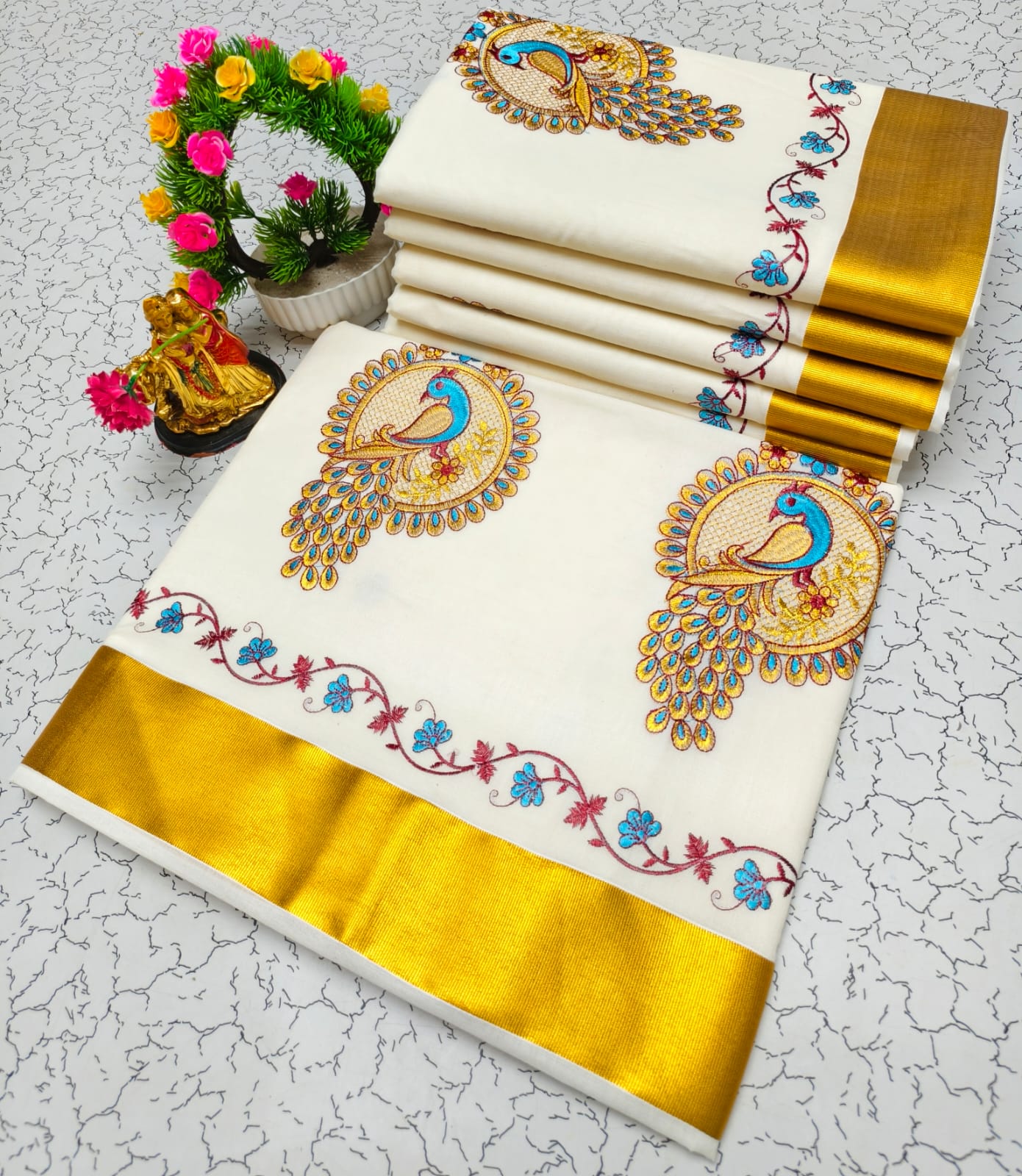 🦚 Peacock Embroidery Kerala Kasavu Saree