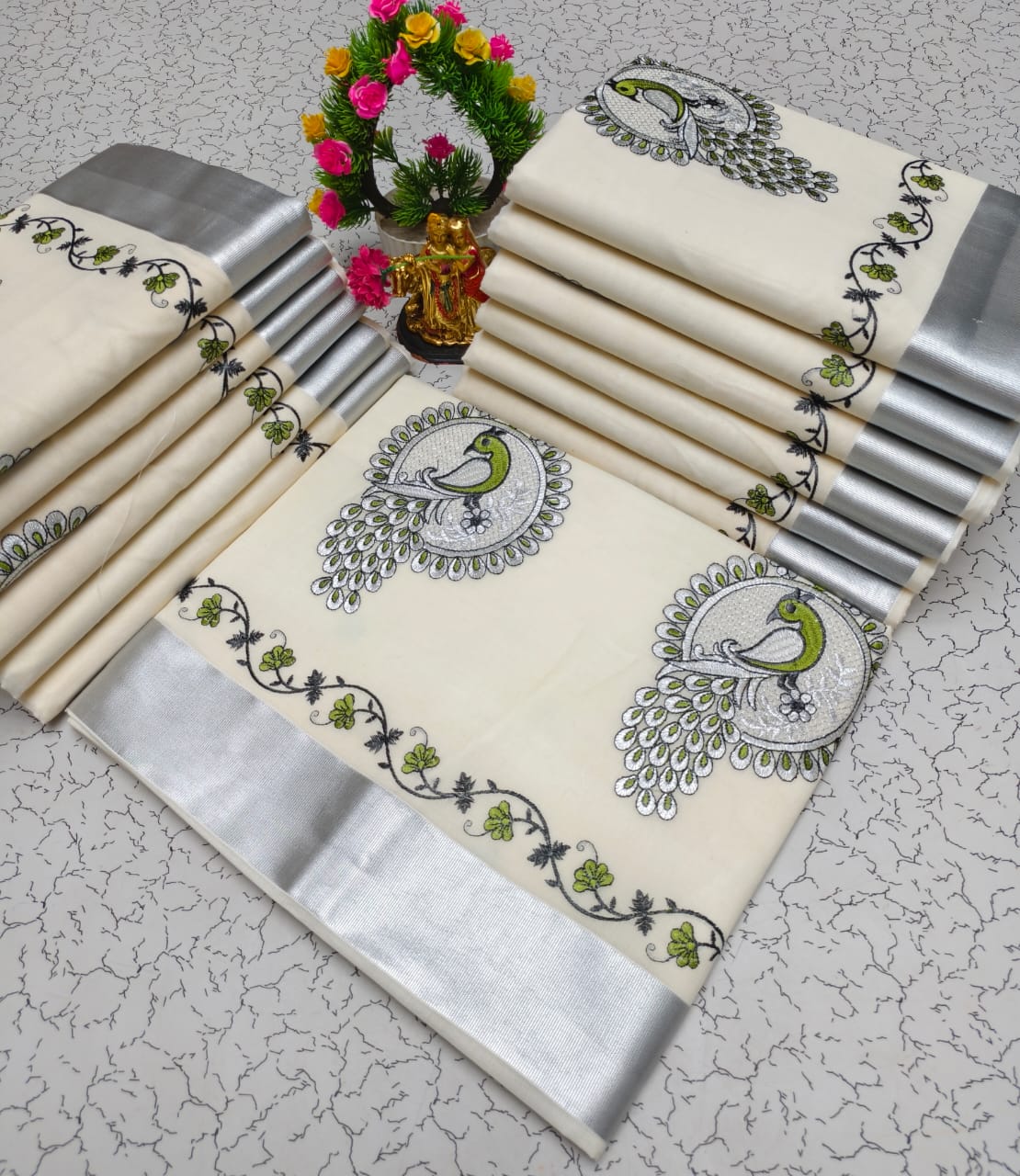 🪶 Kerala Kasavu Saree with Silver Zari & Peacock Embroidery🦚